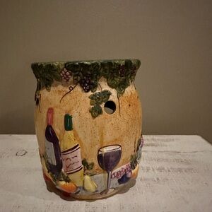 Decorative Wine-Themed Ceramic Candle Warmer